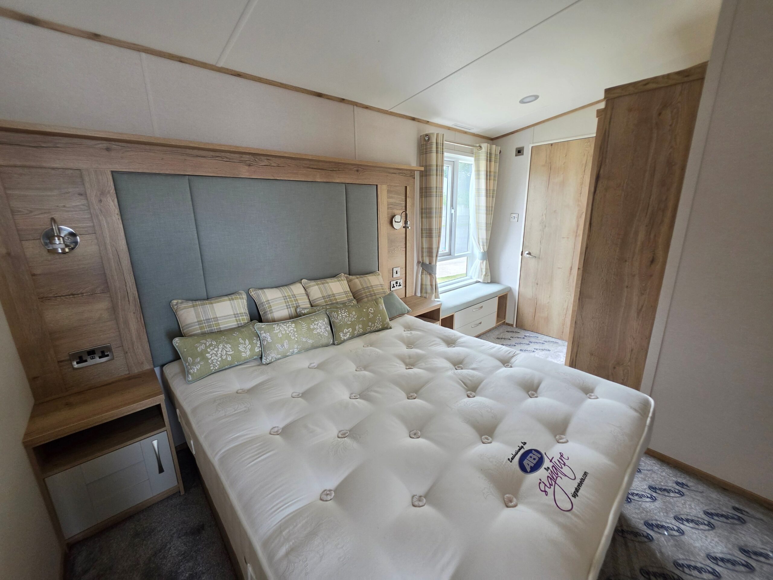 Chestnutt Holiday Parks; ABI Ambleside Premier 2022 unit 1003; Image