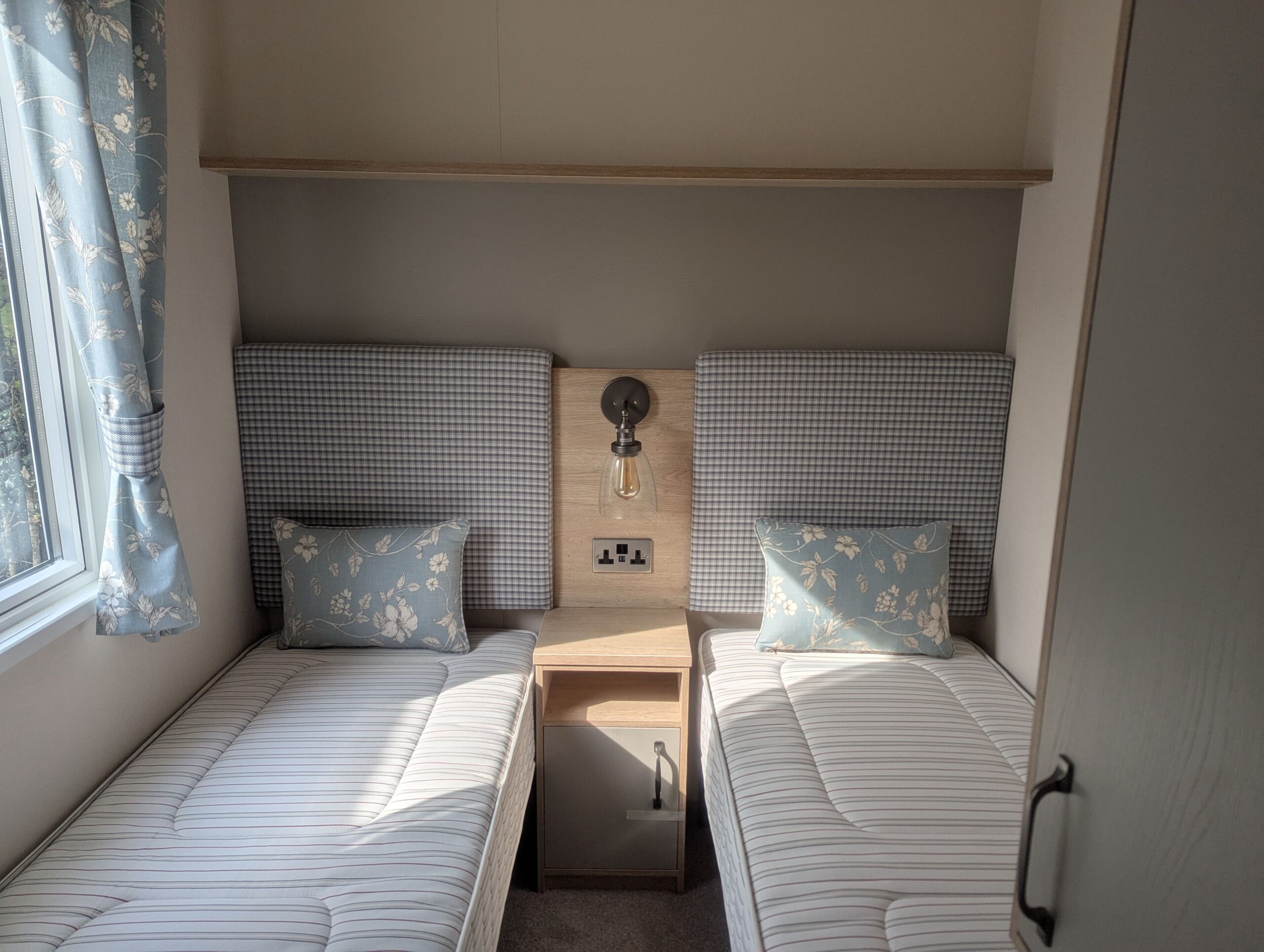 Chestnutt Holiday Parks; ABI Windermere 2021 u906; Image