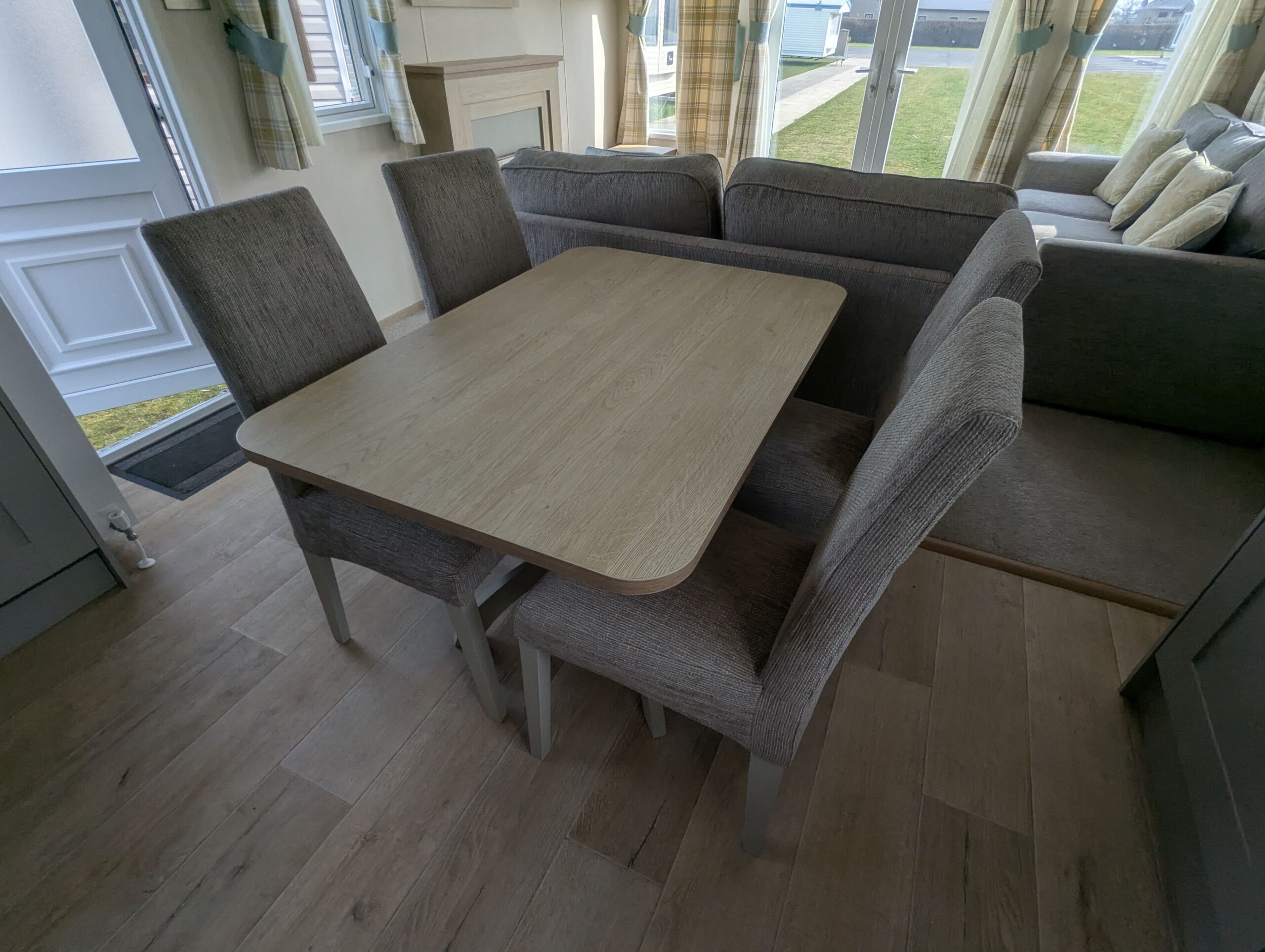 Chestnutt Holiday Parks; ABI Windermere 2021 u906; Image