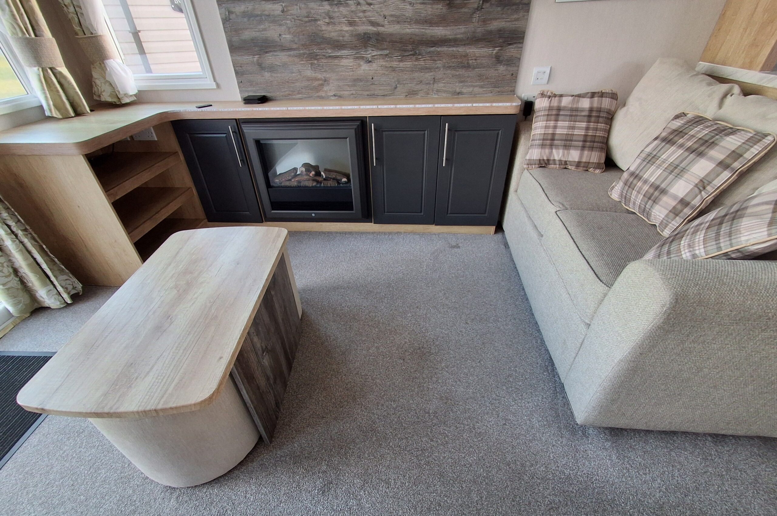 Chestnutt Holiday Parks; Swift Bordeaux Exclusive 2022 u994; Image