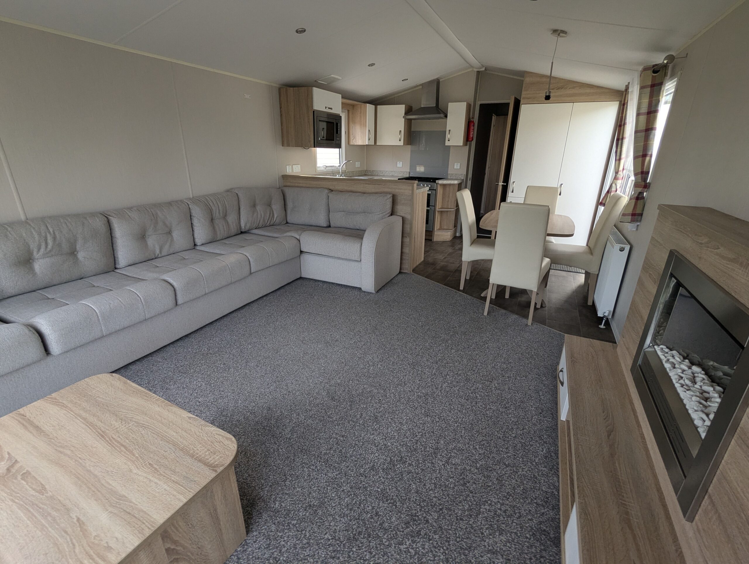 Chestnutt Holiday Parks; Willerby Sierra 2018 u956; Image