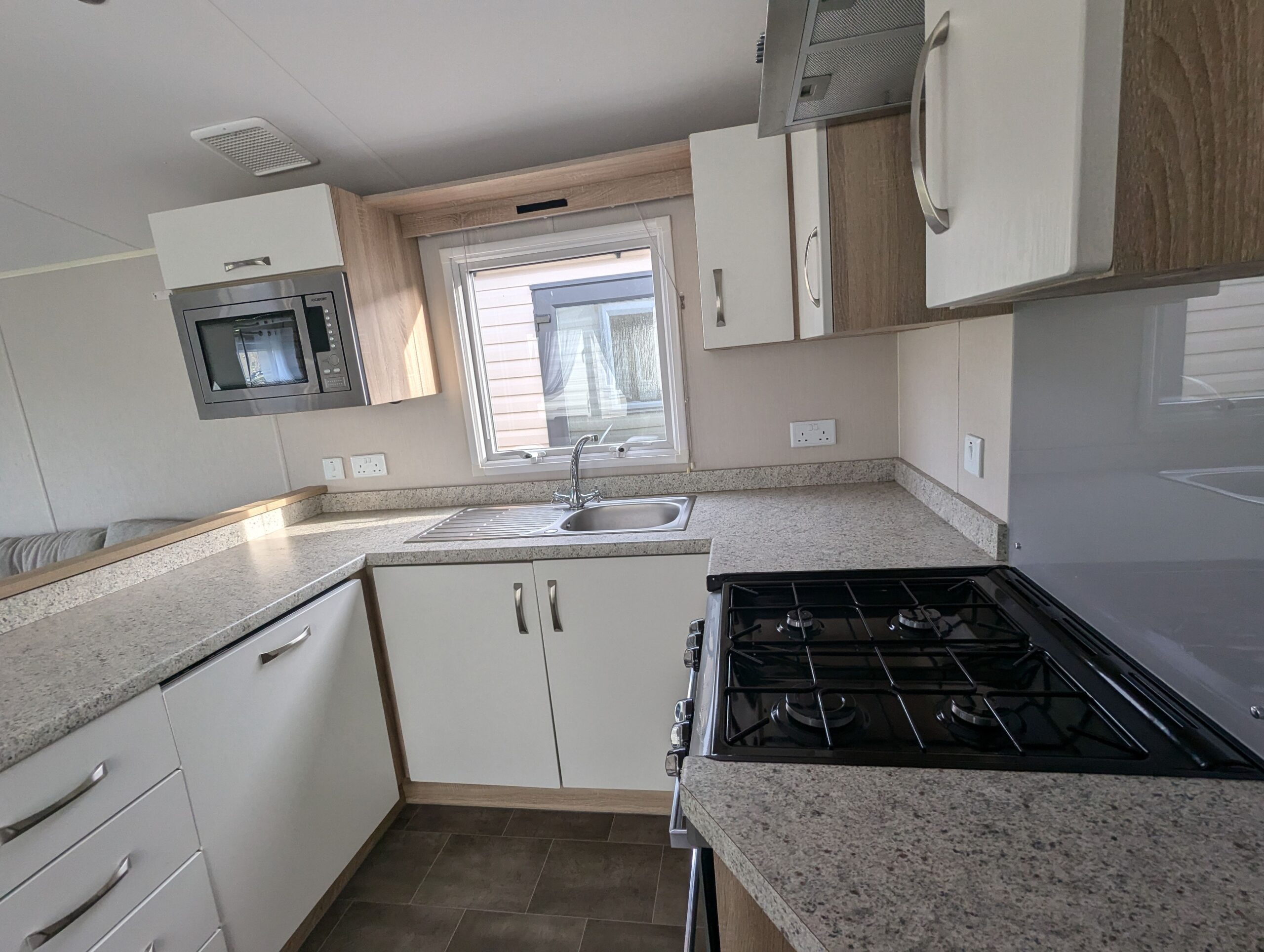 Chestnutt Holiday Parks; Willerby Sierra 2018 u956; Image