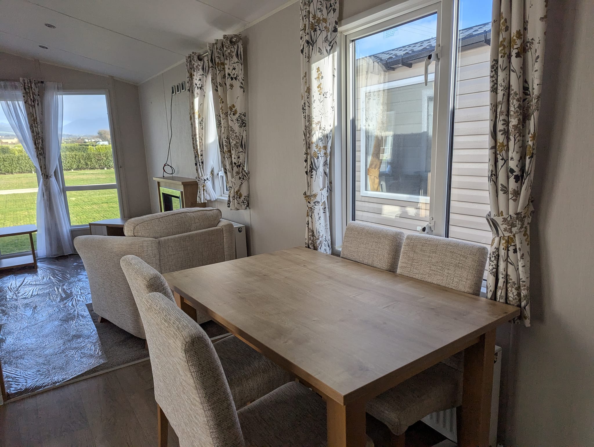 Chestnutt Holiday Parks; Swift Biarritz 2017 u402; Image