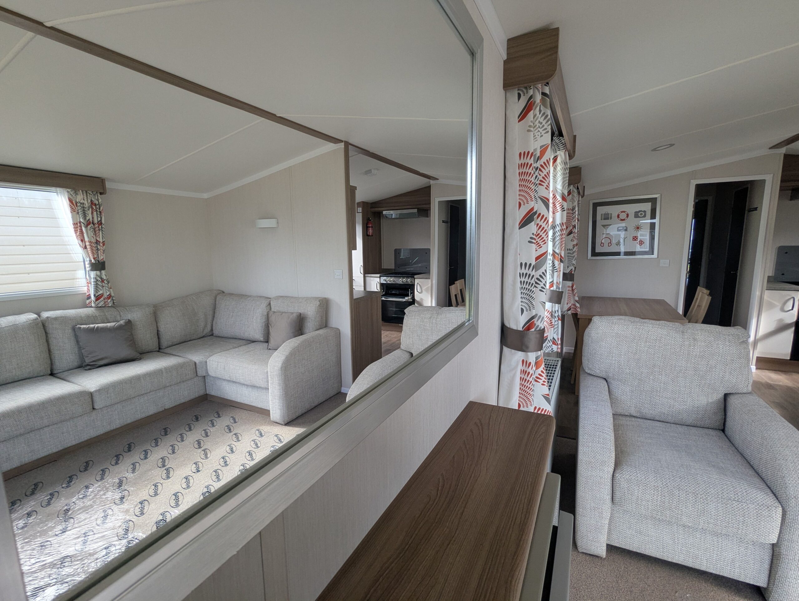 Chestnutt Holiday Parks; Swift Biarritz 2017 u402; Image