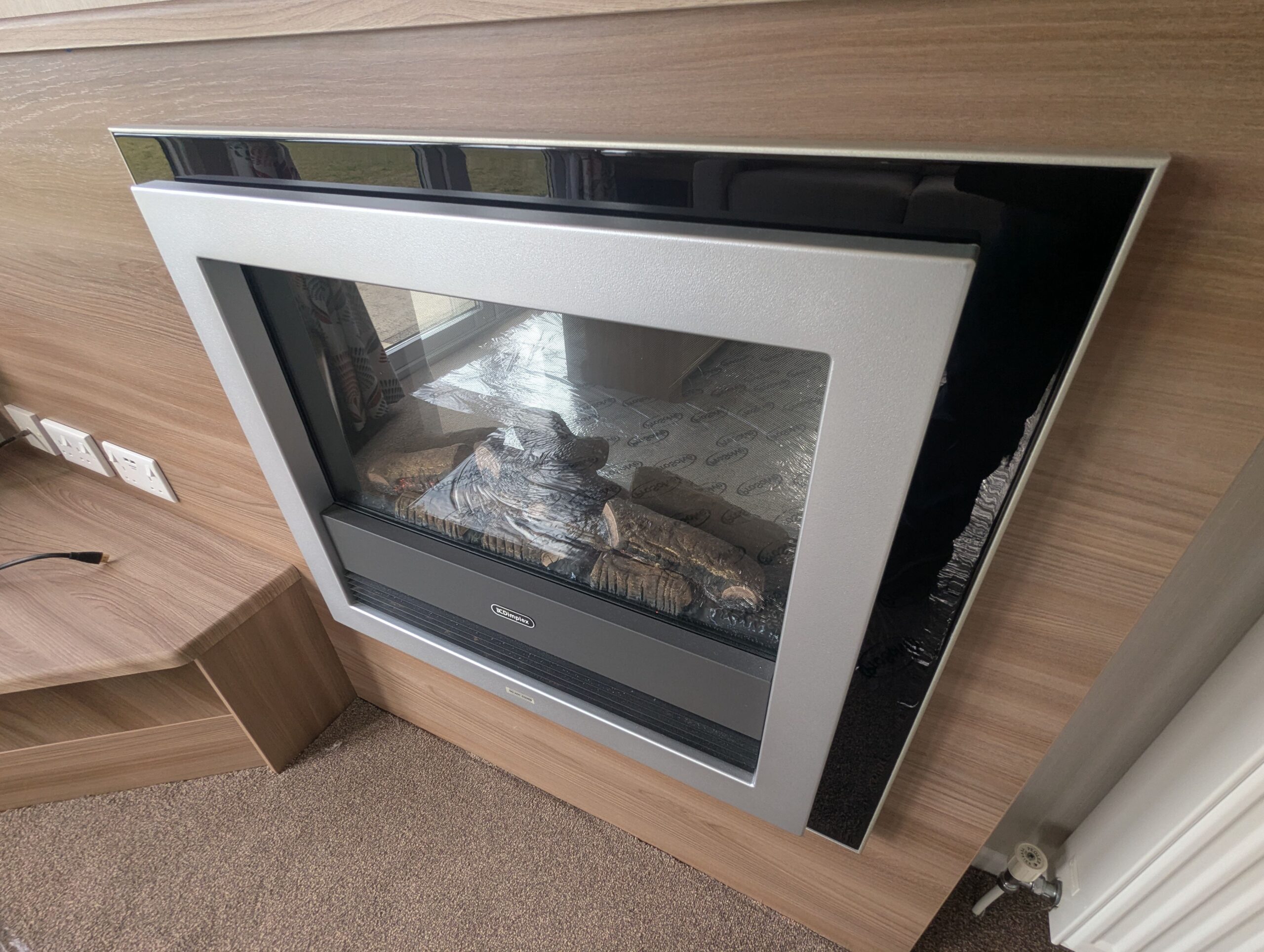 Chestnutt Holiday Parks; Swift Biarritz 2017 u402; Image