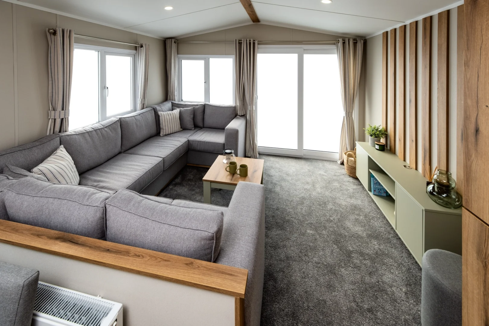 Chestnutt Holiday Parks; Victory Ashberry 2026; Image