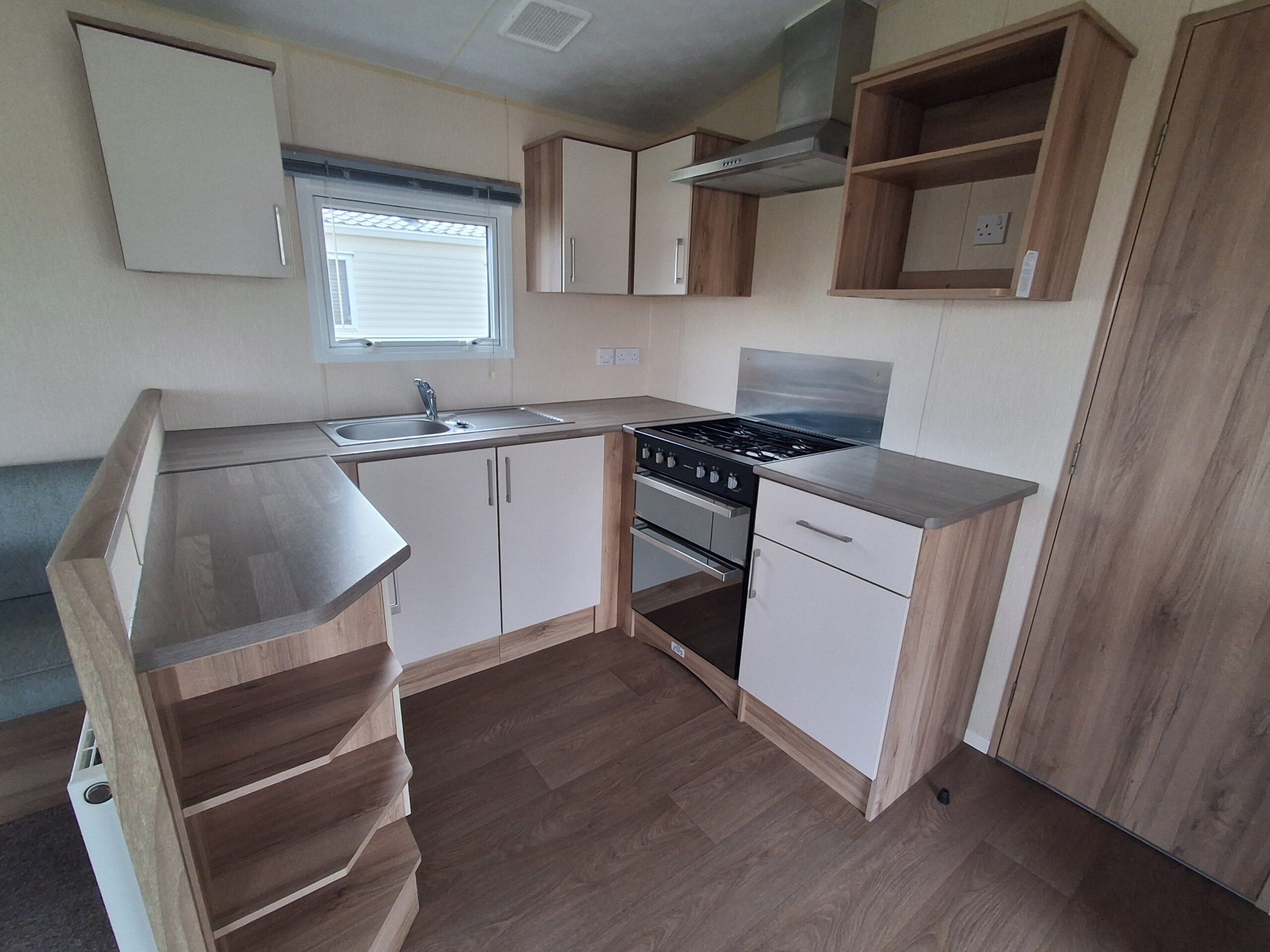 Chestnutt Holiday Parks; ABI Summer Breeze 2014 u775; Image