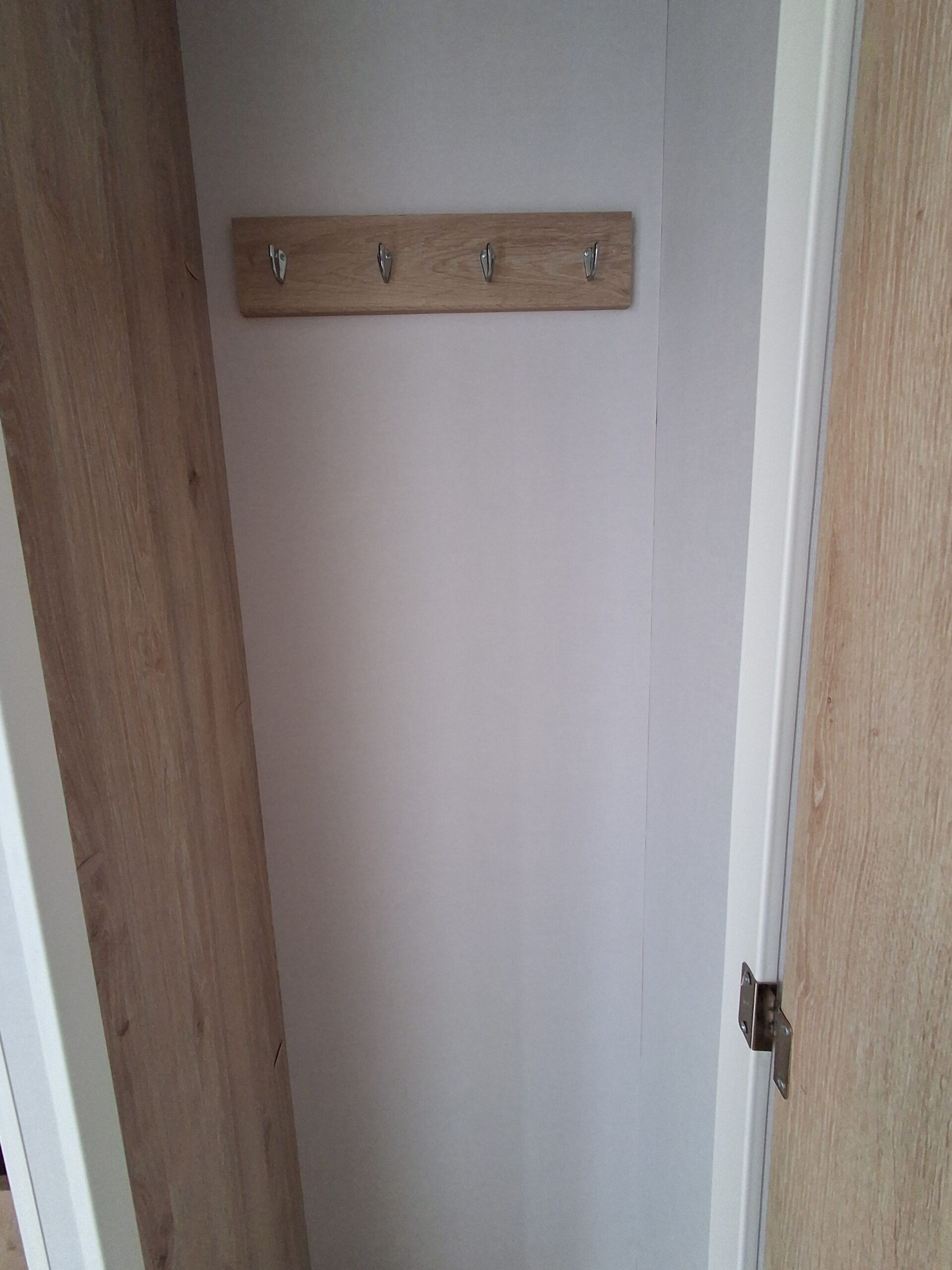 Chestnutt Holiday Parks; Atlas Chorus 5 2022 u995; Image