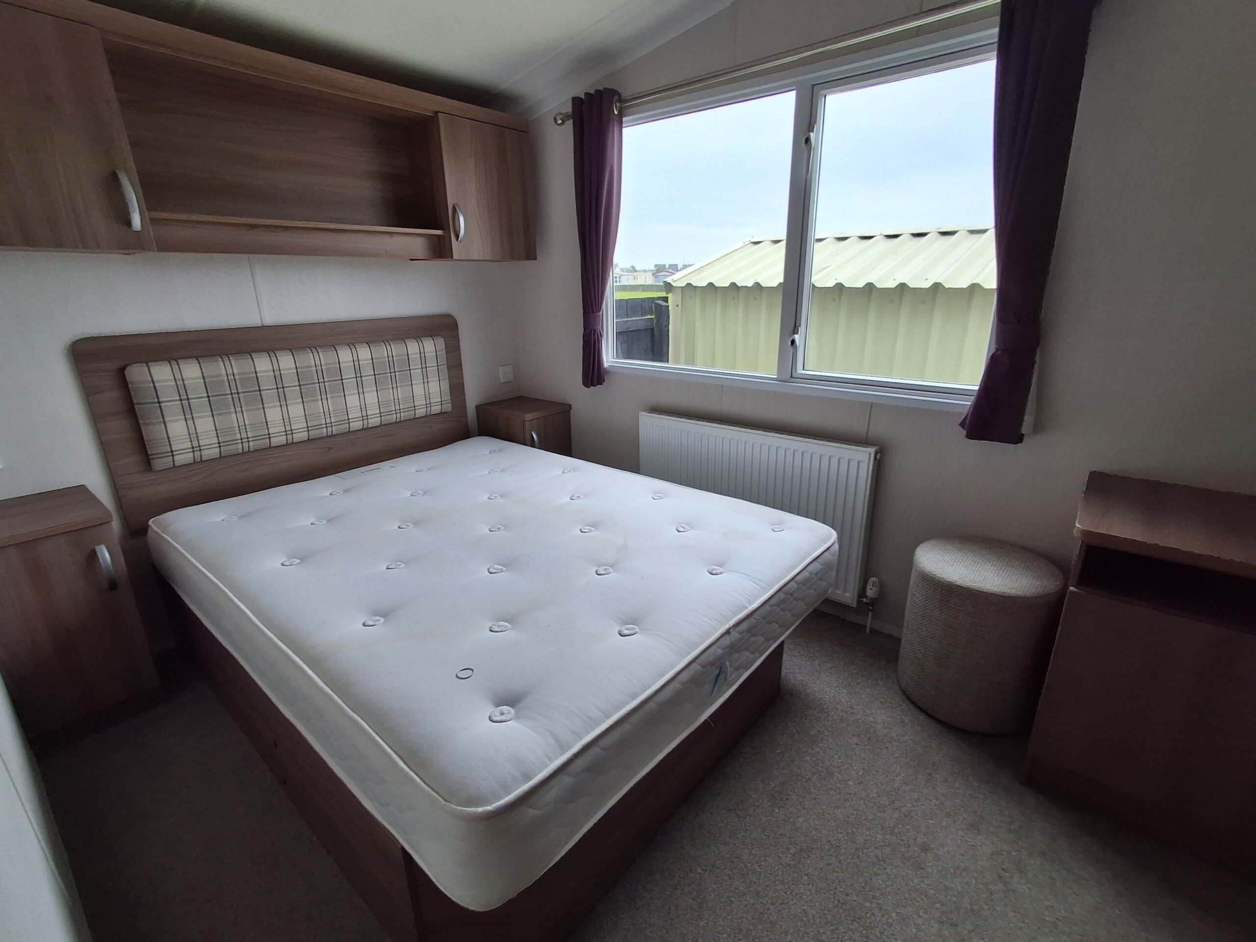 Chestnutt Holiday Parks; Swift Bordeaux Exclusive 2018 u933; Image