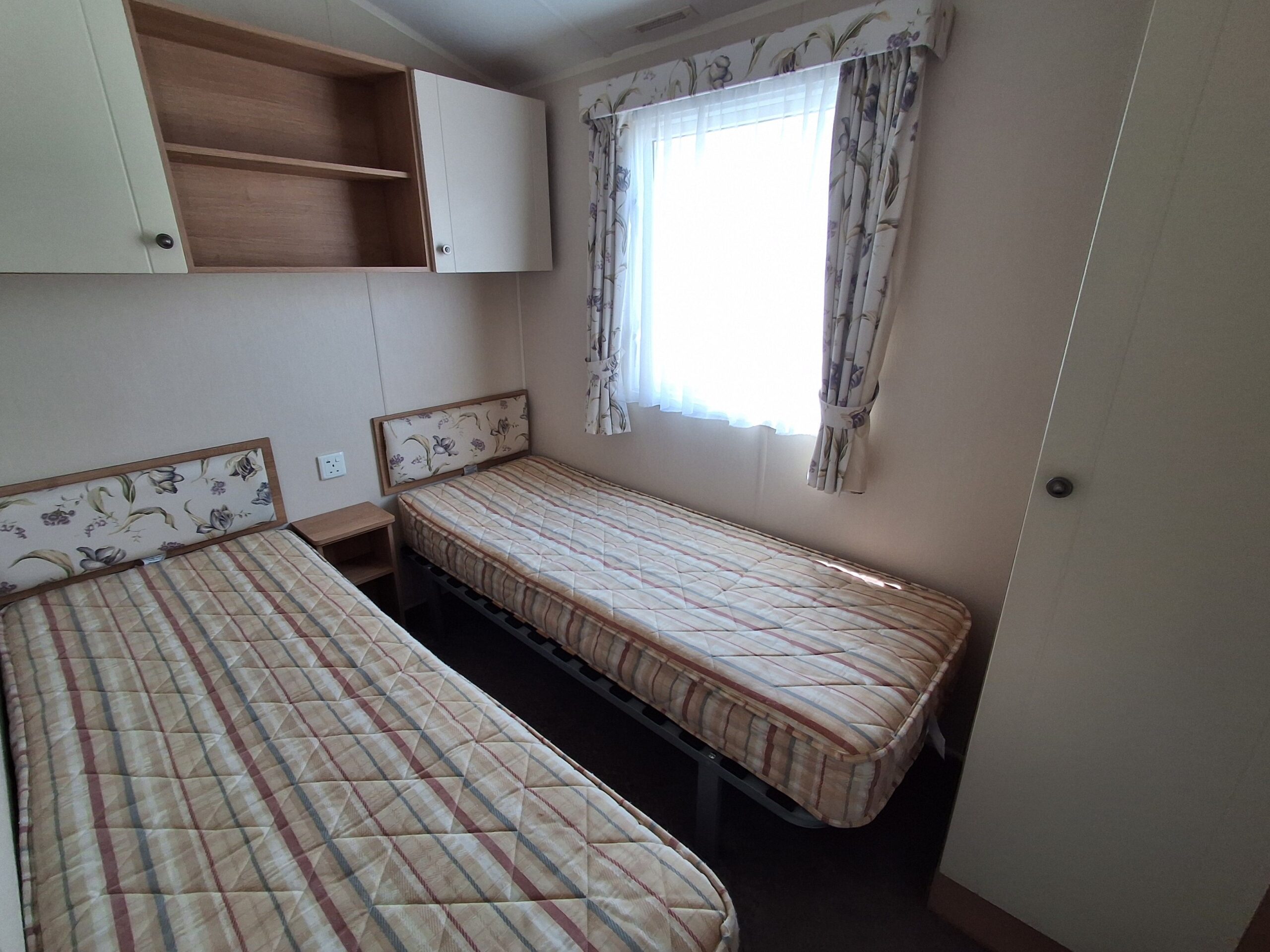 Chestnutt Holiday Parks; Willerby Countrystyle 2016 unit 437; Image