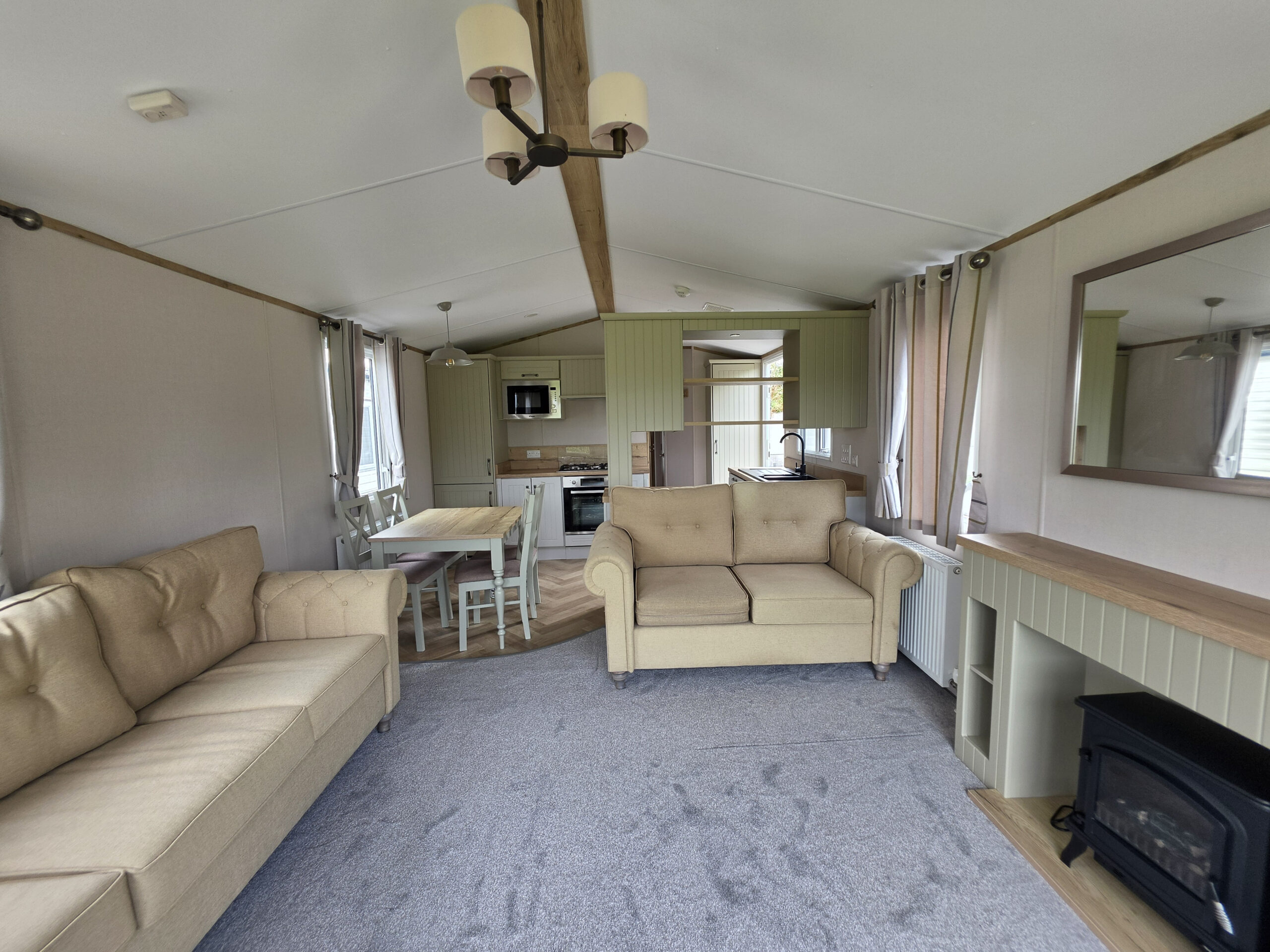 Chestnutt Holiday Parks; Atlas Debonair 2023 9 unit 1010; Image