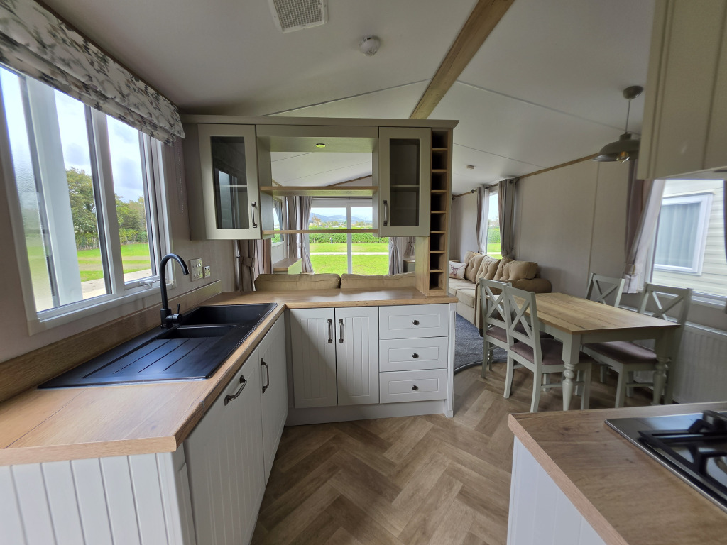 Chestnutt Holiday Parks; Atlas Debonair 2023 9 unit 1010; Image