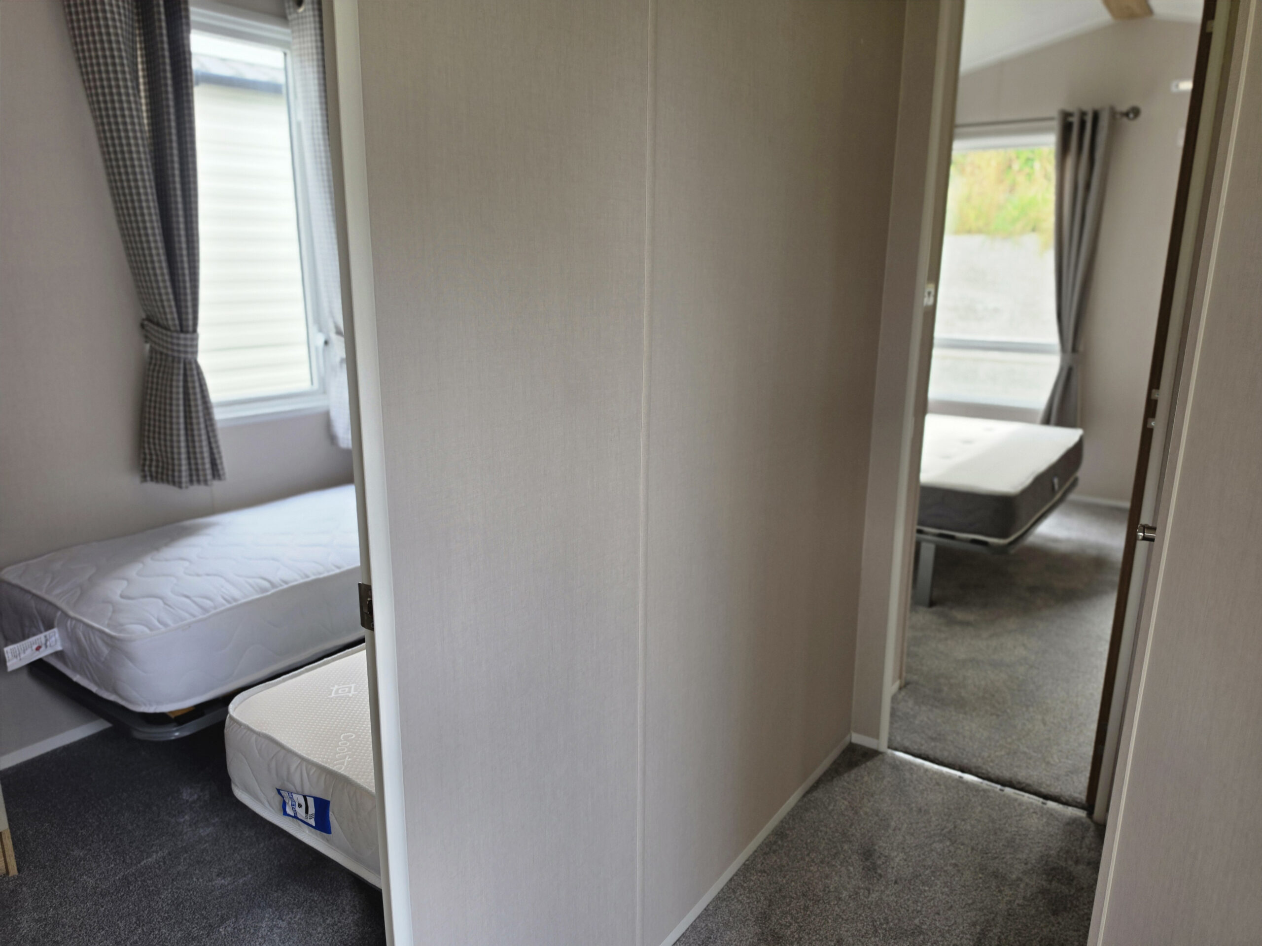 Chestnutt Holiday Parks; Atlas Debonair 2023 9 unit 1010; Image